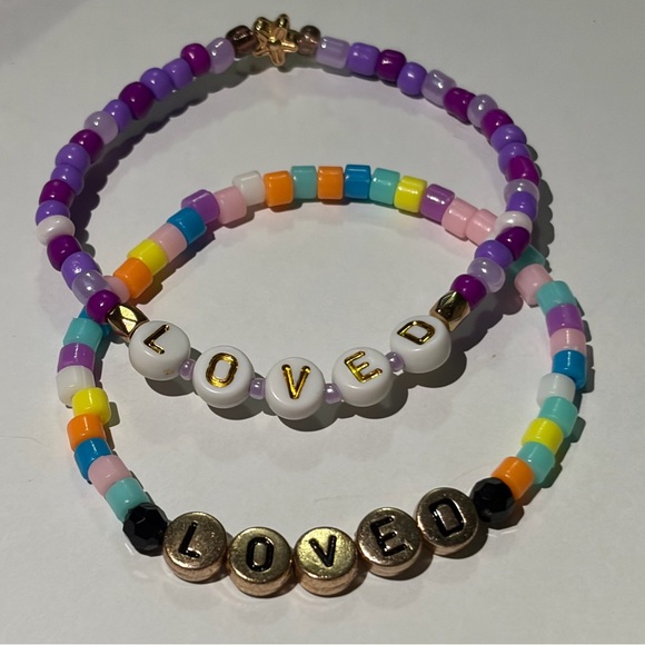 Beaded Bracelet “Loved” - Picture 7 of 10